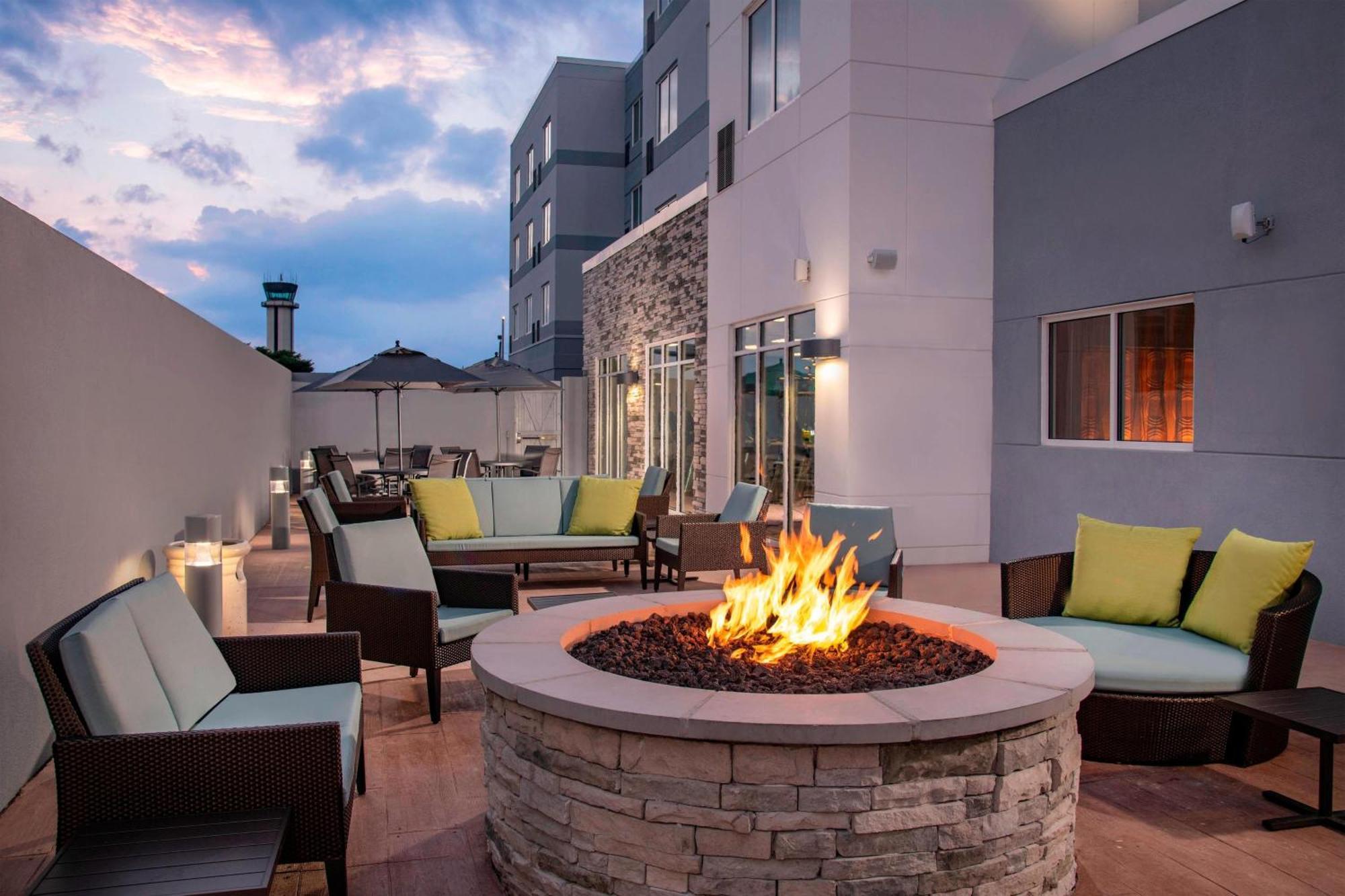 Fairfield Inn & Suites By Marriott Harrisburg International Airport Middletown  Eksteriør bilde